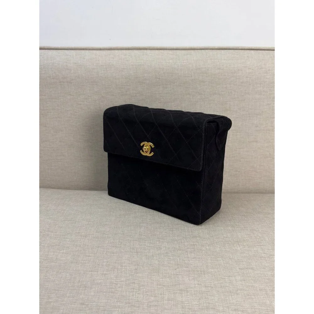 CHANEL Black Suede Vintage Vanity Shoulder Bag 24K GHW